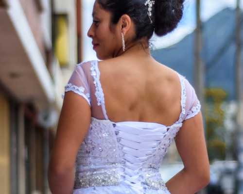 arreglo y ajuste de vestidos de novia