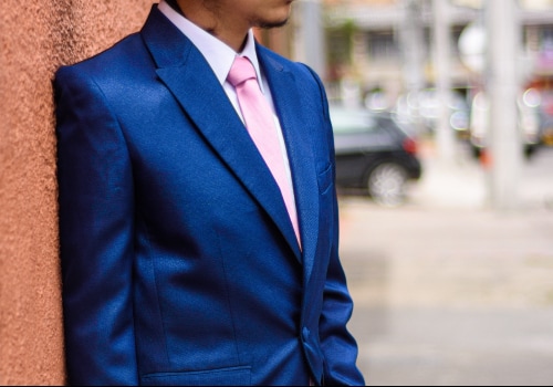 alquiler y confecci&oacute;n trajes para hombre.